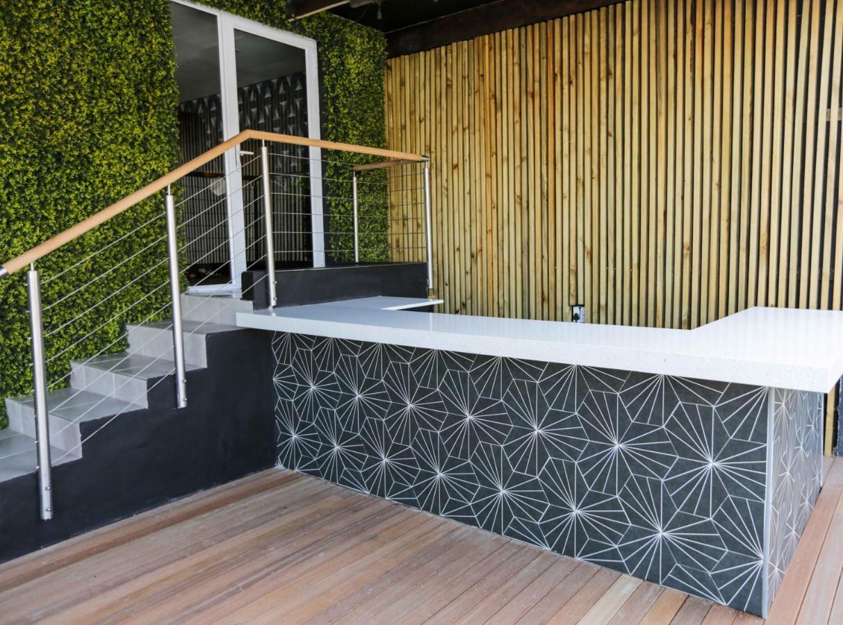 New National And Conference Hotel Parow